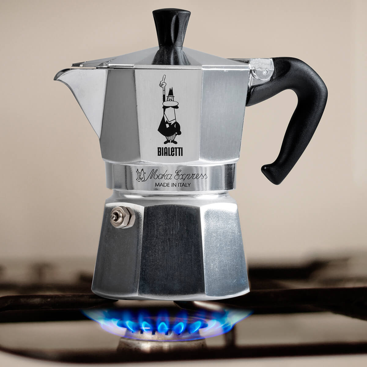 Bialetti Moka Express | 1−18 cup | Silver Brew Italia